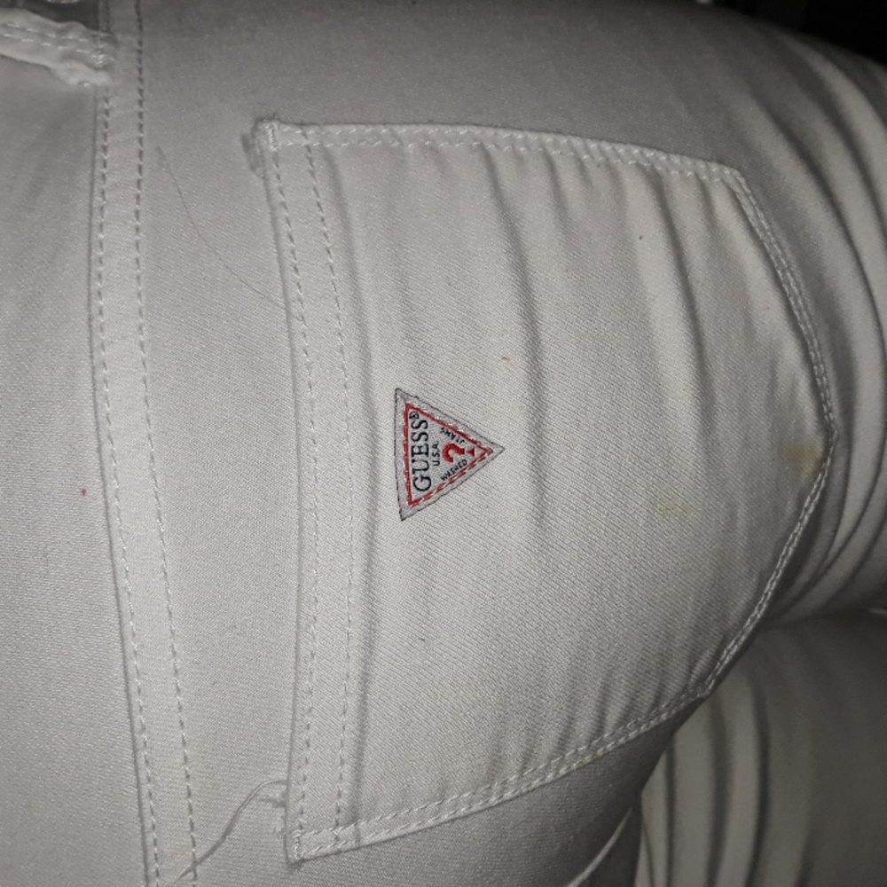 ✔️VINTAGE Guess Jeans